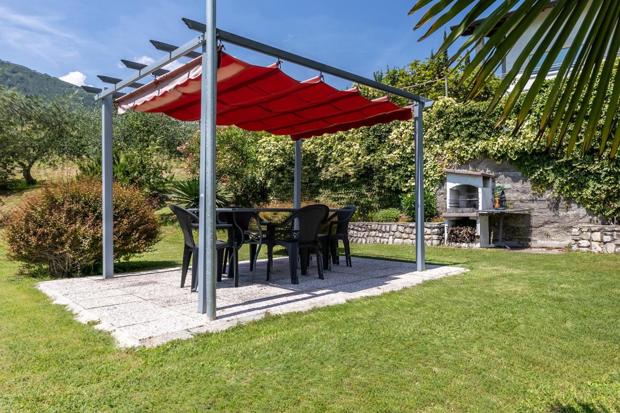 Appartamento La Quiete Tremosine Esterno foto